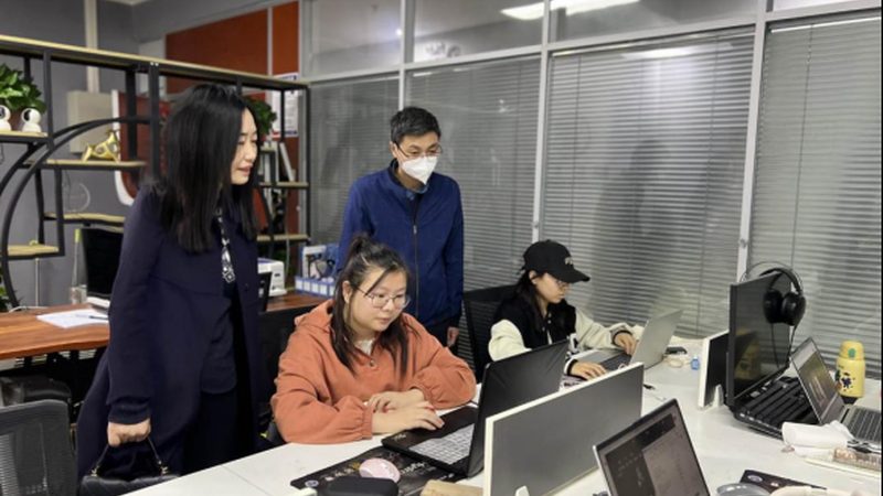 为了避免在媒介投放过程中陷入误区，以下是一些需要注意的事项：